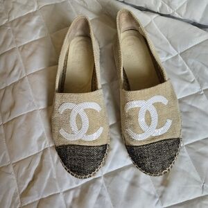 CHANEL ESPADRILLE SLIP ON